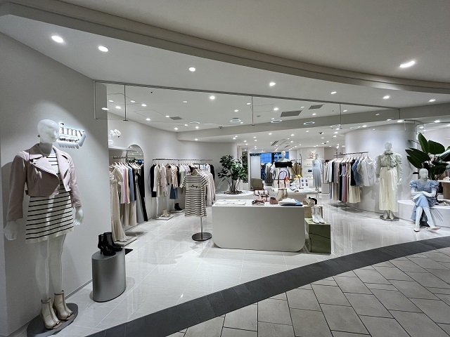 エイミーイストワール｜EST エスト｜大阪・梅田のショッピングモール 