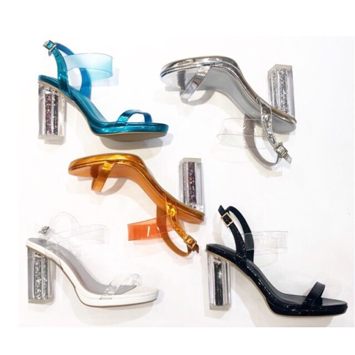 商品情報 グリッタークリアヒールサンダル Est エスト 大阪 梅田のショッピングモール