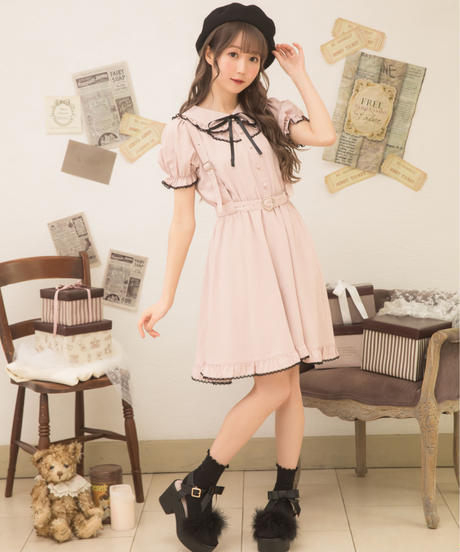 商品情報 ハーネスベルト付きワンピース Est エスト 大阪 梅田のショッピングモール